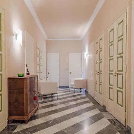 Apartment San Tommaso, Luxury, 4 Turin