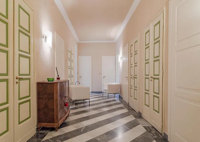 Apartment San Tommaso, Luxury, 4 Turin